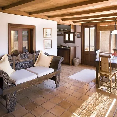 빌라 El Pinar Sleeps 4 Pool Wifi Guinate