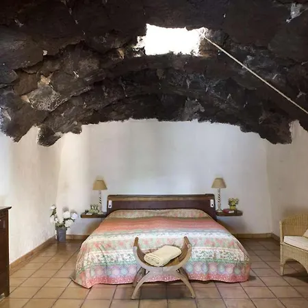 El Pinar Sleeps 4 Pool Wifi