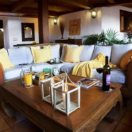 El Pinar Sleeps 4 Pool Wifi